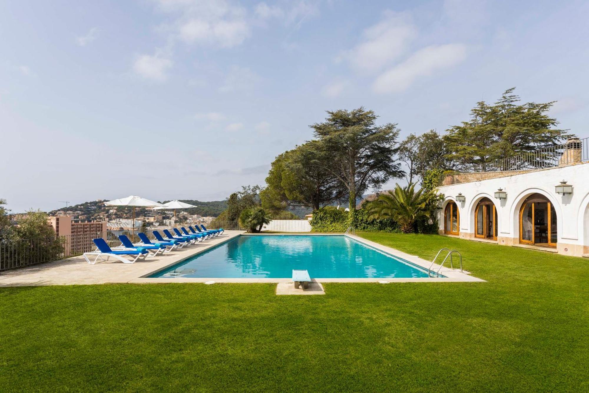 Villa Maricel Sant Feliu de Guíxols Exterior photo