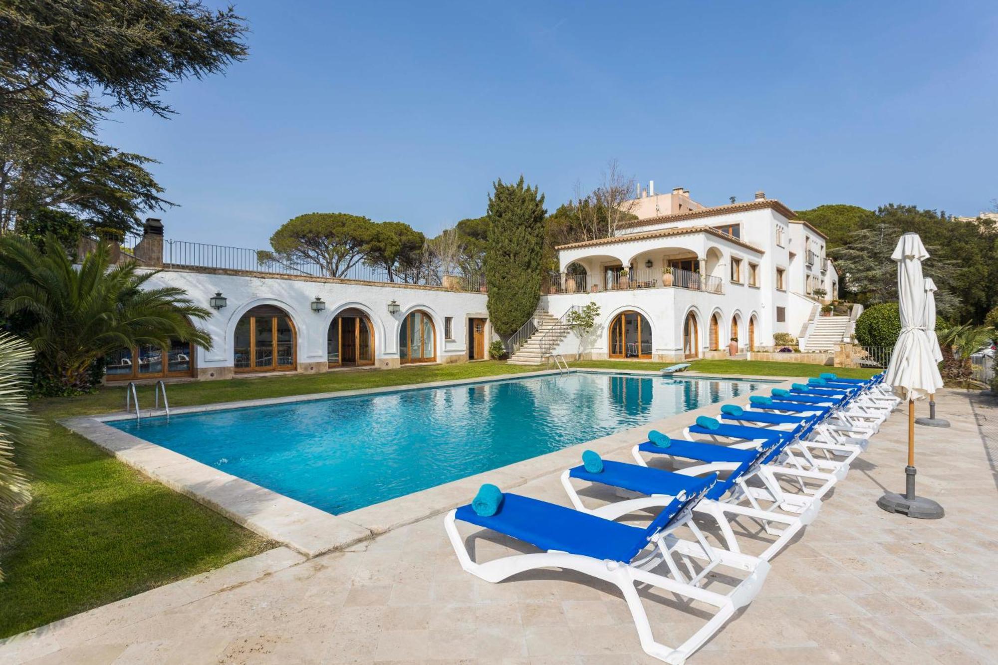 Villa Maricel Sant Feliu de Guíxols Exterior photo